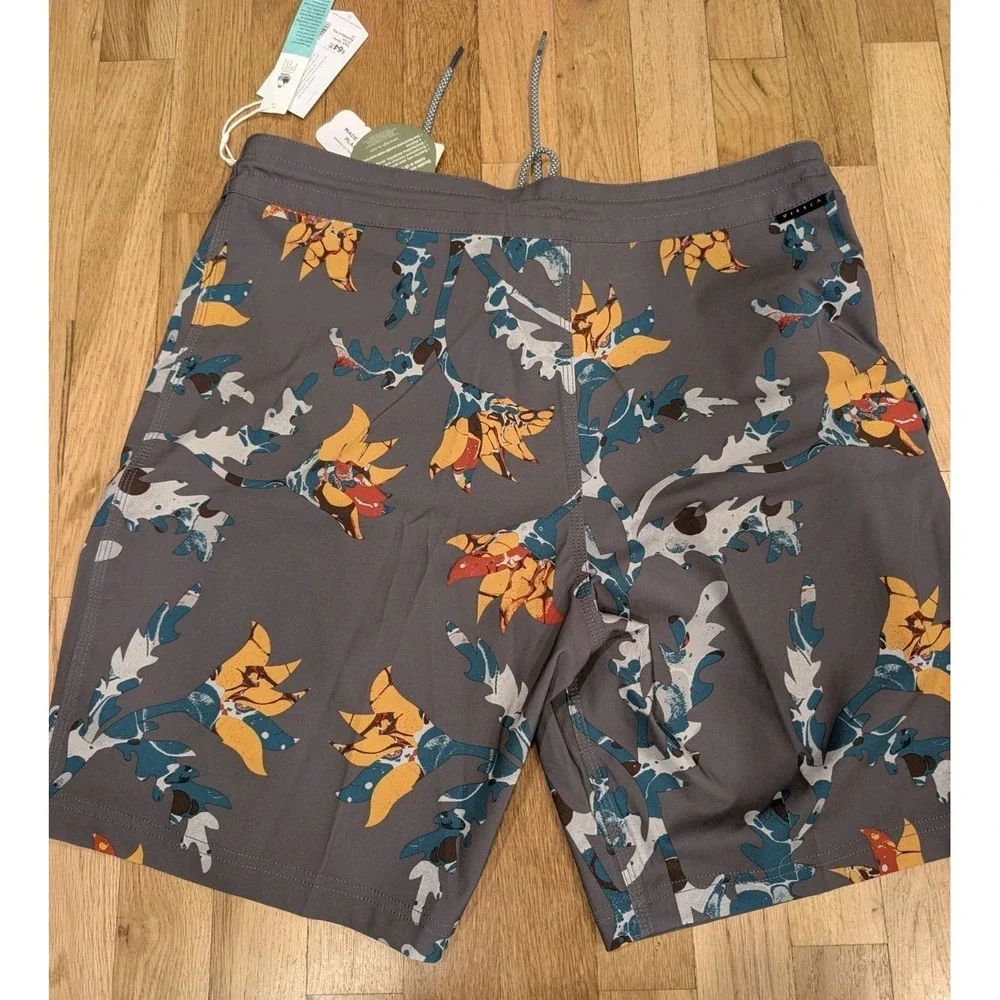 NEW Vissla Collab Gabe Schneider Floral 34 Board Surf Skater Beach Shorts 18.5